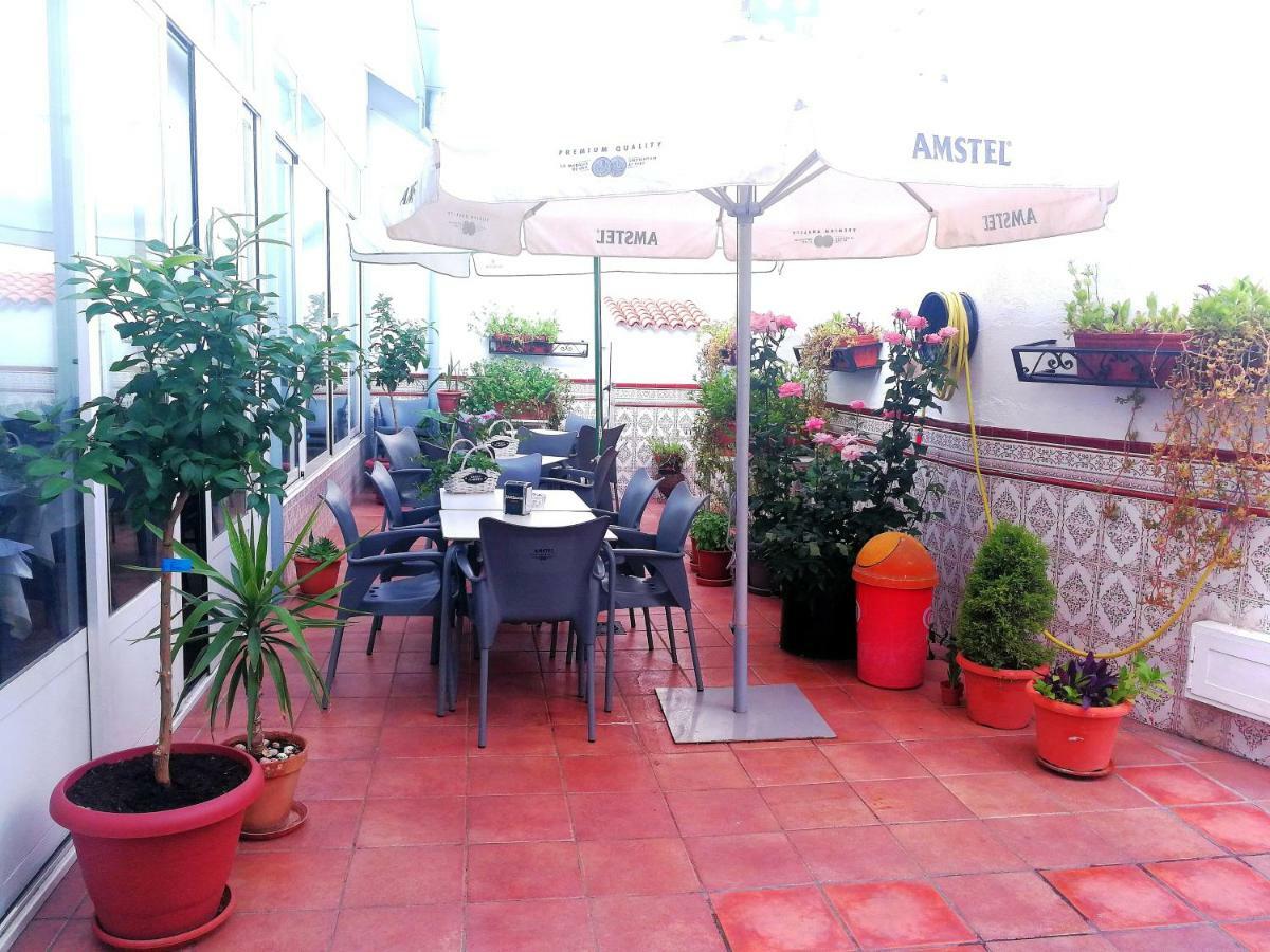 Hostal Restaurante Ego'S Campo De Criptana Ngoại thất bức ảnh